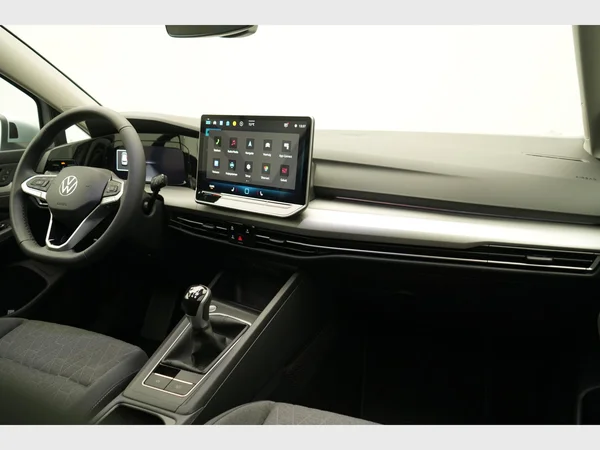 VOLKSWAGEN Golf VIII (2026) — foto 21 van 27