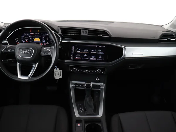 AUDI Q3 (2022) — foto 29 van 29