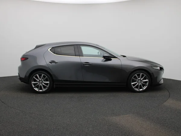 Mazda 3 (2021) — foto 39 van 42
