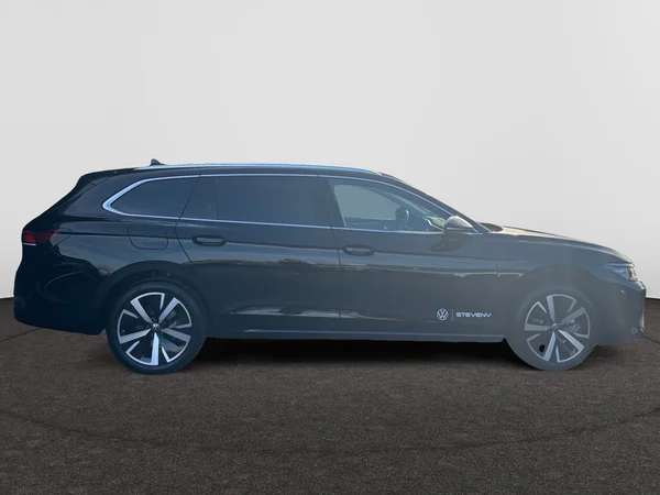 VOLKSWAGEN Passat Variant (2026) — foto 9 van 12