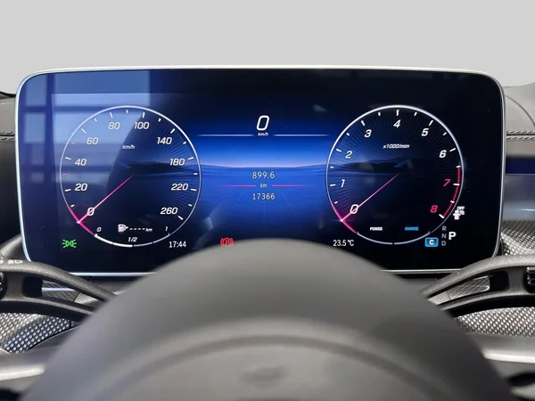 Mercedes-Benz C-Klasse (2024) — foto 3 van 19