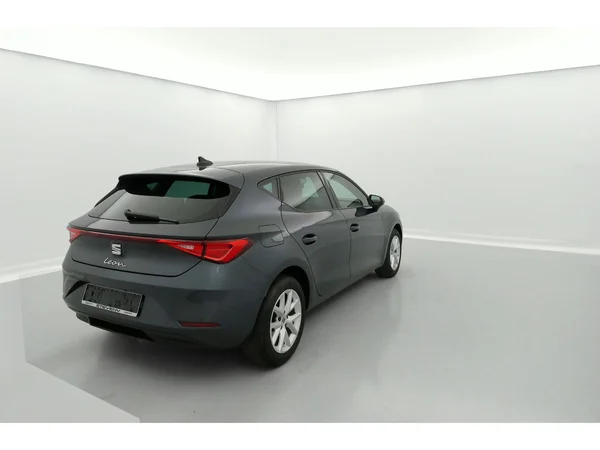 SEAT Leon (2022) — foto 31 van 36