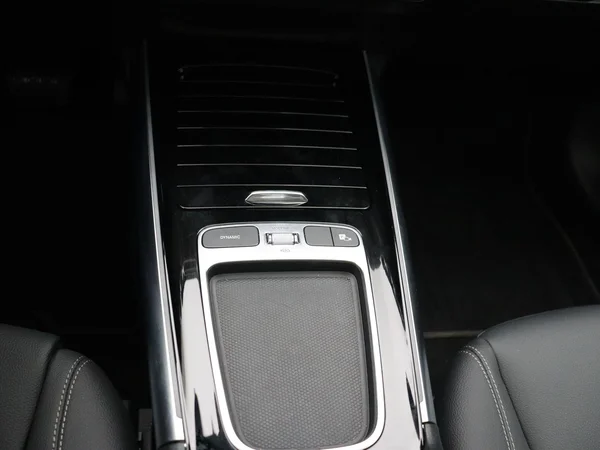 Mercedes-Benz EQA (2025) — foto 5 van 26