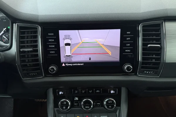 Skoda Kodiaq (2018) — foto 5 van 20