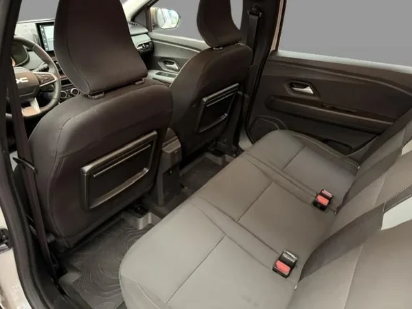 Dacia Jogger (2026) — foto 19 van 19
