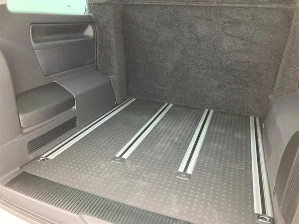 VOLKSWAGEN Multivan T6.1 (2022) — foto 22 van 26