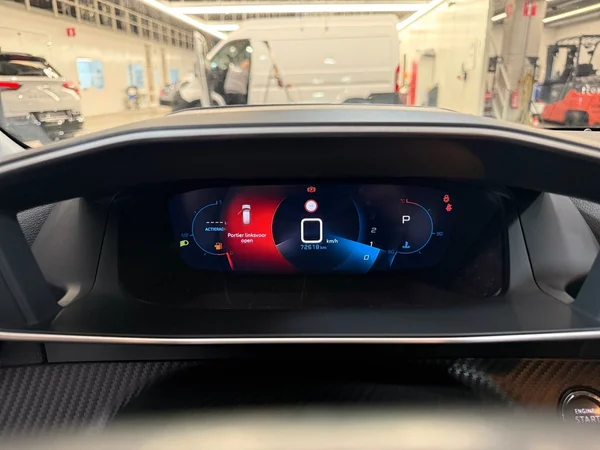 Peugeot 208 (2020) — foto 8 van 29