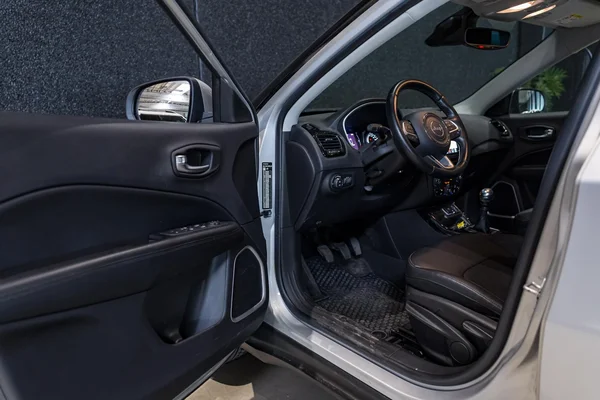 Jeep Compass (2022) — foto 9 van 31