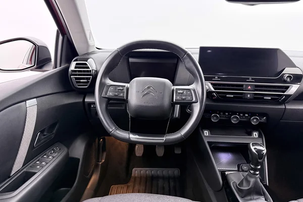 Citroen C4 (2022) — foto 4 van 17
