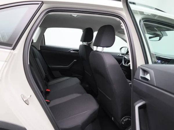 Volkswagen Taigo (2023) — foto 27 van 38