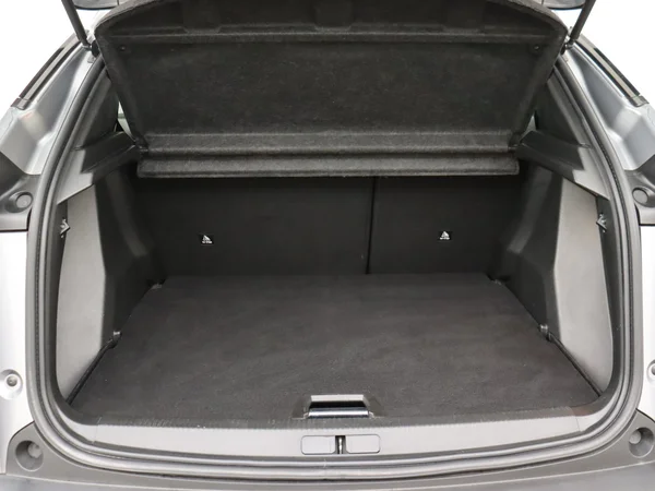 PEUGEOT 2008 (2022) — foto 8 van 28