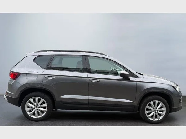 Seat Ateca (2023) — foto 24 van 27