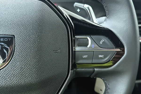 Peugeot 2008 (2025) — foto 7 van 17