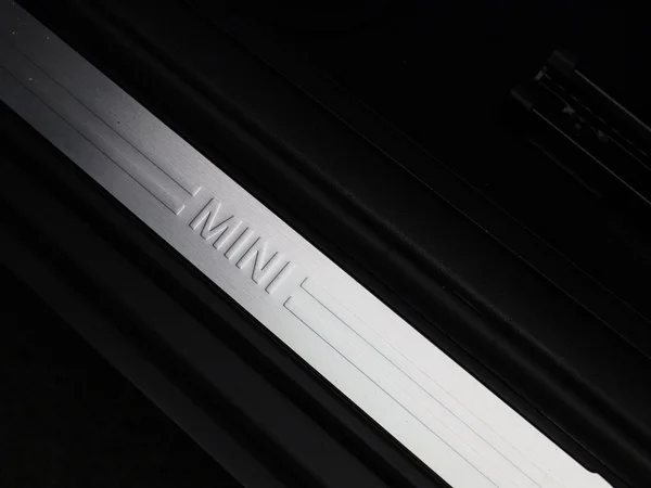 MINI Clubman (2022) — foto 24 van 41