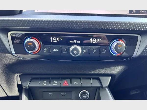 Audi A1 allstreet (2023) — foto 18 van 26