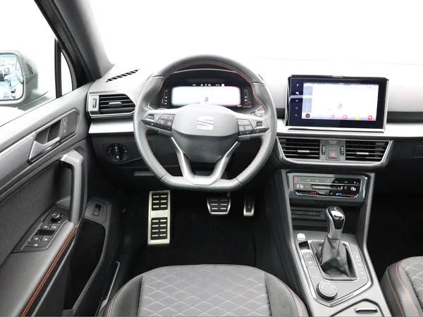 SEAT Tarraco (2023) — foto 8 van 27