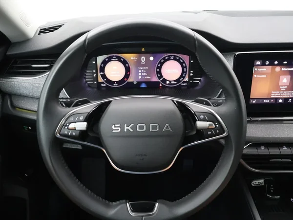 Škoda Octavia (2025) — foto 2 van 25
