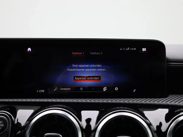 Mercedes-Benz CLA (2021) — foto 15 van 40