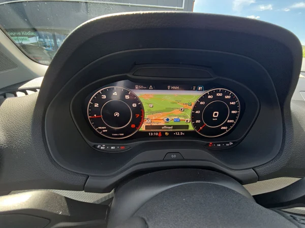 AUDI Q2 (2025) — foto 2 van 22