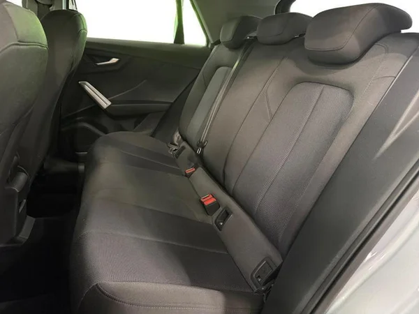 AUDI Q2 (2018) — foto 6 van 27