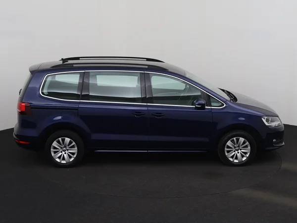 VOLKSWAGEN Sharan (2022) — foto 23 van 27
