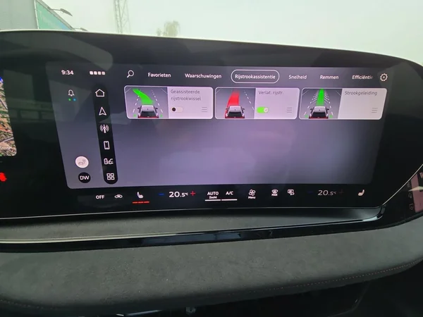 AUDI Q6 e-tron (2026) — foto 19 van 20