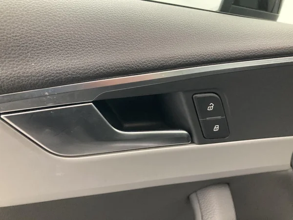 AUDI A4 Avant (2022) — foto 15 van 36