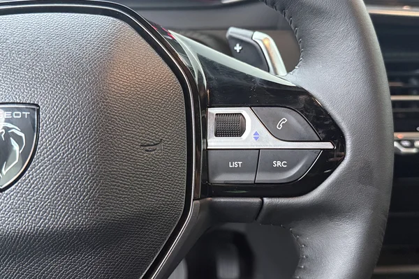 Peugeot 2008 (2025) — foto 6 van 16