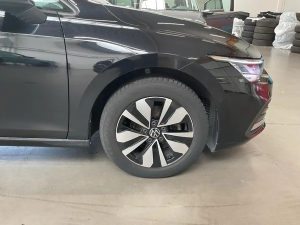 VOLKSWAGEN Golf VIII SW (2024) — foto 15 van 22