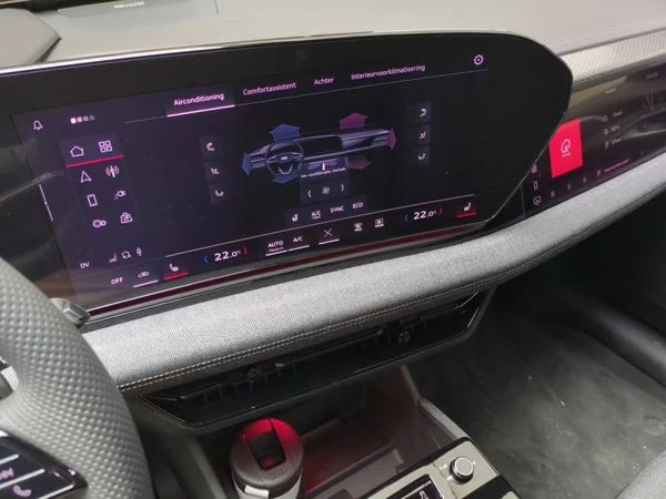 AUDI A6 Avant e-tron (2025) — foto 23 van 23