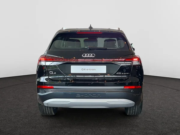 AUDI Q4 e-tron (2025) — foto 14 van 18