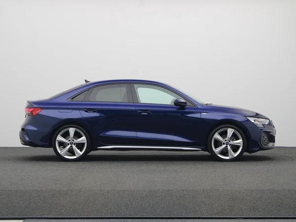 AUDI A3 Sedan (2024) — foto 19 van 24