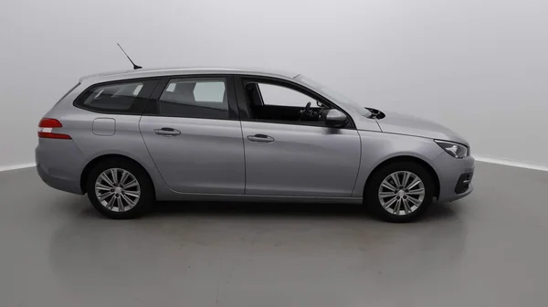 Peugeot 308 SW (2021) — foto 4 van 37