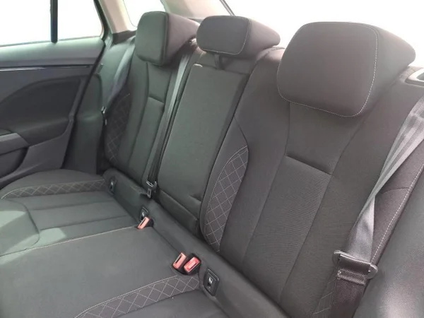 SKODA Kamiq (2022) — foto 19 van 28