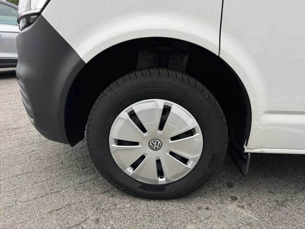 VOLKSWAGEN Transporter T6.1 1200 Lwb (2025) — foto 10 van 24