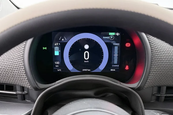 Fiat E-500 (2022) — foto 7 van 35