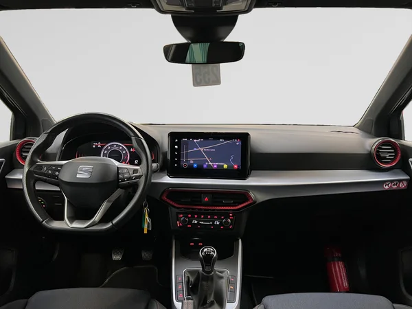 SEAT Arona (2024) — foto 17 van 20