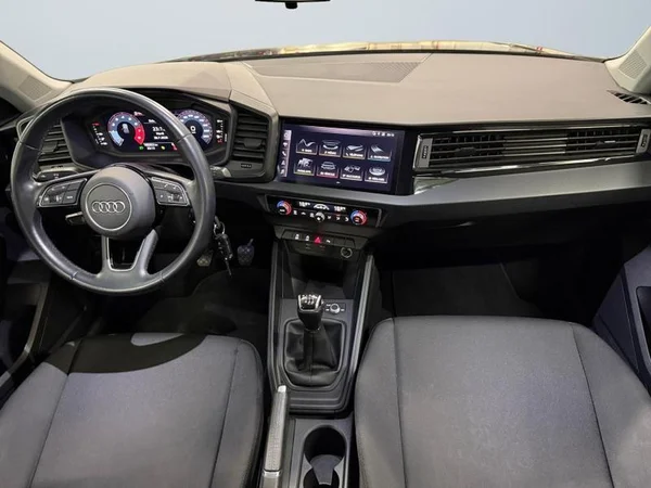 AUDI A1 Sportback (2021) — foto 4 van 26