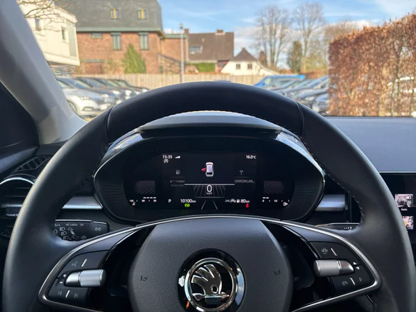 SKODA Fabia (2024) — foto 5 van 24