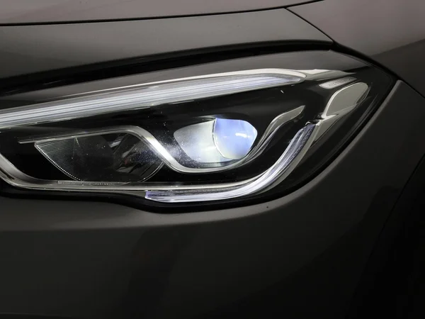 Mercedes-Benz GLA (2022) — foto 5 van 41
