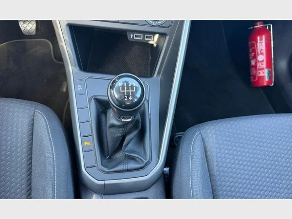 Volkswagen Polo (2018) — foto 13 van 29