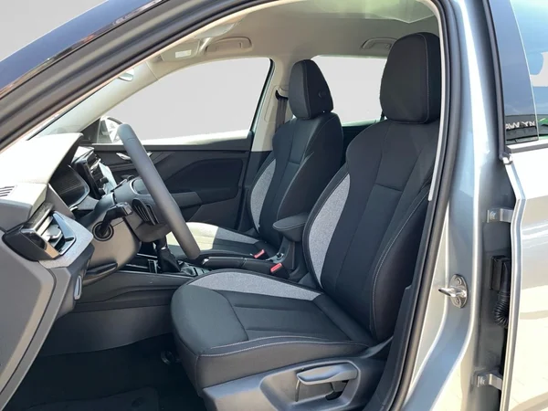 SKODA Kamiq (2026) — foto 16 van 20