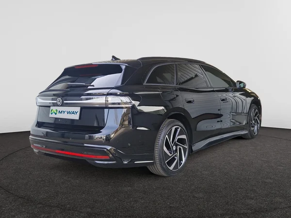 VOLKSWAGEN ID.7 Tourer (2026) — foto 9 van 16