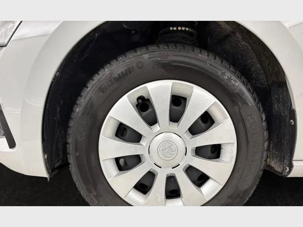 Skoda Scala (2021) — foto 22 van 23