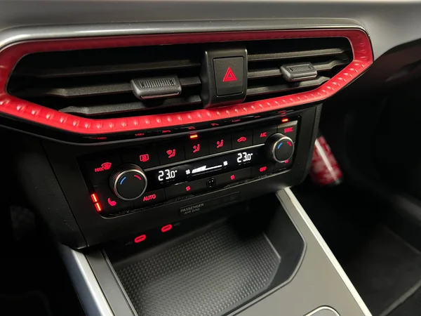 SEAT Arona (2024) — foto 8 van 20