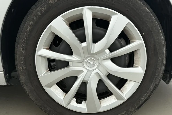Opel Corsa (2025) — foto 13 van 22