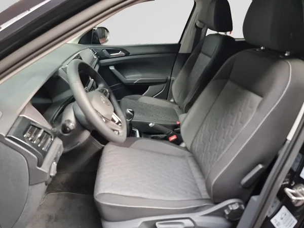 VOLKSWAGEN T-Cross (2026) — foto 2 van 22