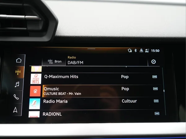 AUDI A3 Sportback PHEV (2024) — foto 15 van 30