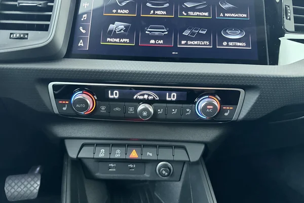 Audi A1 sportback (2019) — foto 6 van 24
