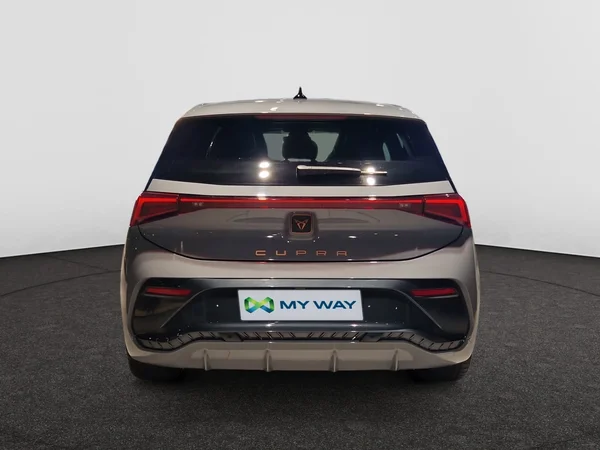 CUPRA Born (2024) — foto 5 van 19
